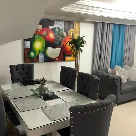 Casa Yaniris Pensión *